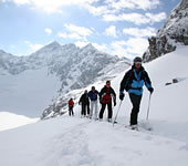Free skiing am Weisssee Gletscher