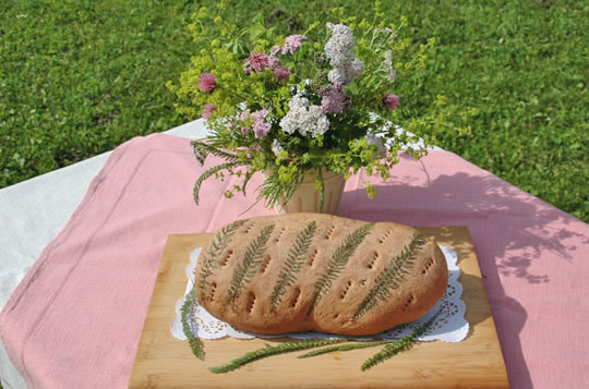 Schafgarben-Dinkelbrot