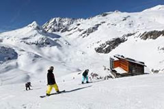 Skifahren am Weißsee Gletscher