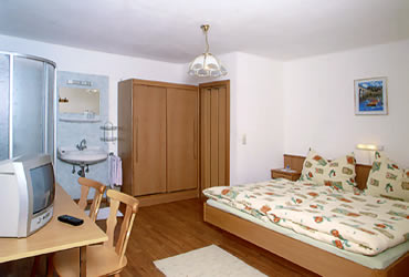 Alpengasthof Enzingerboden, Uttendorf, Urlaub mit Hund, Wanderurlaub, Familienurlaub, Schiurlaub - Komfortzimmer im Chalet