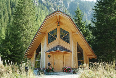 Hauskapelle im Sommer