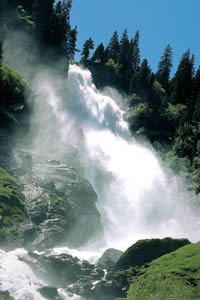 Prächtiger Wasserfall im Nationalpark
