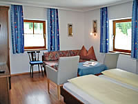 Dreibettzimmer